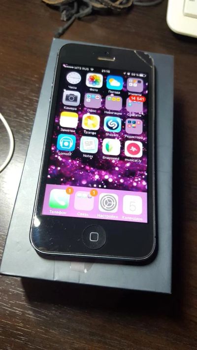 Лот: 8126197. Фото: 1. Iphone афйфон 5 памяти 32Gb PCT... Смартфоны