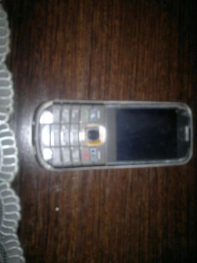 Лот: 3282474. Фото: 1. телефон на запчасти Nokia 6720. Кнопочные мобильные телефоны