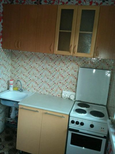 Лот: 9544467. Фото: 1. Сдам 1-комнатную 9 Мая, 12. Квартиры, студии