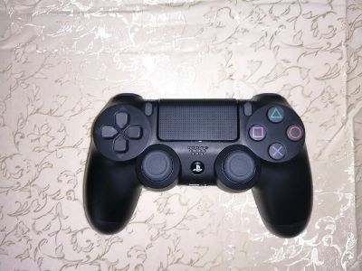 Лот: 16839071. Фото: 1. Геймпад DualShock 4 Playstation... Аксессуары, геймпады