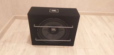 Лот: 19312254. Фото: 1. Сабвуфер JBL 1200b. Сабвуферы