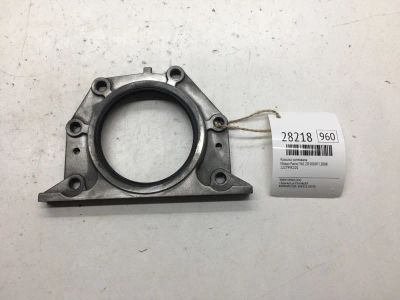 Лот: 20384388. Фото: 1. Крышка коленвала Nissan Patrol... Двигатель и элементы двигателя