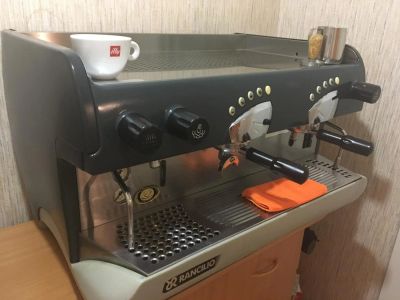 Лот: 10625116. Фото: 1. Кофемашина Rancilio Epoca 2gr. Пищевое