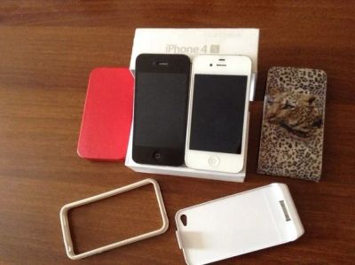 Лот: 3981278. Фото: 1. Два iPhone 4s 16gb с рубля и по... Смартфоны