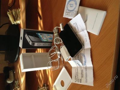Лот: 2776053. Фото: 1. iPhone 4 16Gb black модель RR. Смартфоны