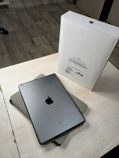 Лот: 19032349. Фото: 1. Ipad 8 32g. Планшеты
