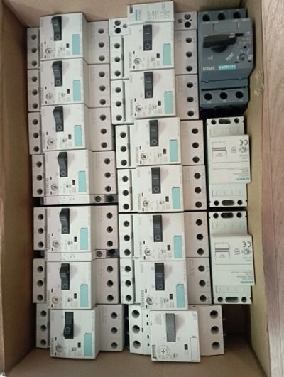 Лот: 23694482. Фото: 1. Автоматический выключатель Siemens... Автоматы, пакетники, предохранители