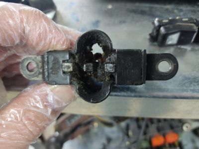 Лот: 20236637. Фото: 1. Замок капота Mercedes W140. Кузов