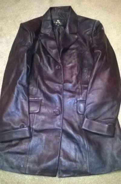 Лот: 4499592. Фото: 1. куртка 48. Верхняя одежда