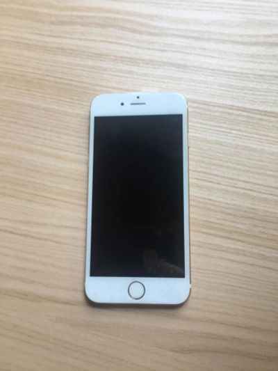 Лот: 9746701. Фото: 1. iPhone 6 64Gb. Смартфоны