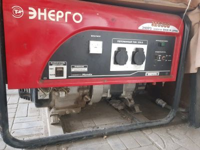 Лот: 14527085. Фото: 1. Бензиновый генератор Энерго ЭА5300... Бензо-, мотоинструмент