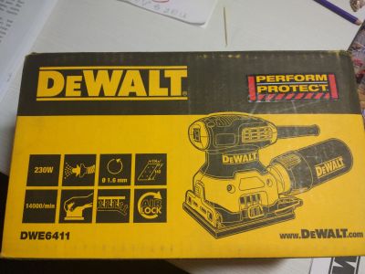 Лот: 13453460. Фото: 1. Вибрационная шлифмашина Dewalt... Электроинструмент