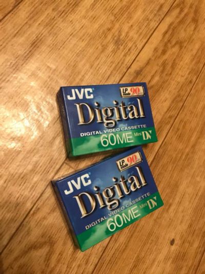 Лот: 11313908. Фото: 1. Видеокассета miniDV JVC новая... Видеокамеры