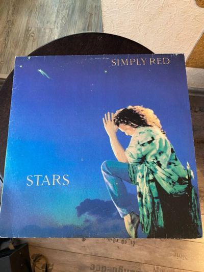 Лот: 17336217. Фото: 1. Simply Red - Stars. Аудиозаписи