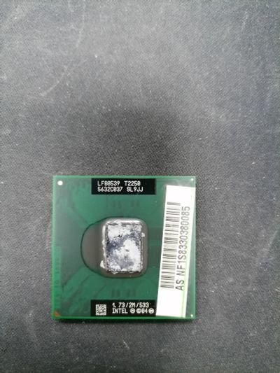 Лот: 18349216. Фото: 1. Б/У Intel Core Duo T2250 2M Cache... Процессоры