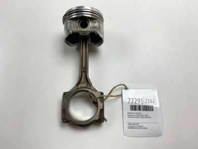 Лот: 21113167. Фото: 1. Поршень с шатуном Honda Civic... Двигатель и элементы двигателя