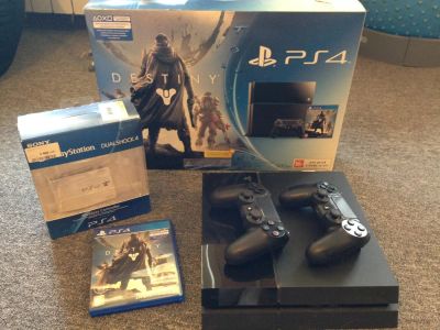 Лот: 5453631. Фото: 1. Продм PS4 + 2 геймпада + игра. Игровые приставки, консоли