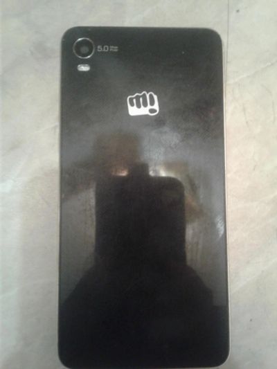 Лот: 8852088. Фото: 1. Смартфон Micromax A104. Смартфоны