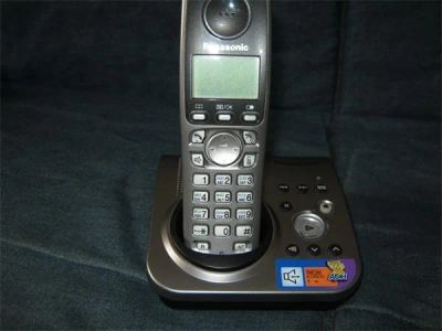 Лот: 4035322. Фото: 1. Телефон Panasonic KX-TG7225ru. DECT и радиотелефоны