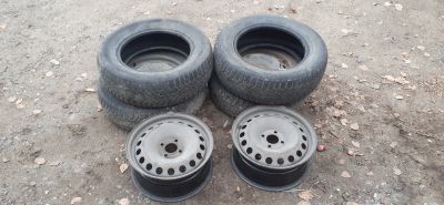 Лот: 24583675. Фото: 1. Диски 6.5х15 4х100 с шинами Pirelli... Шины на дисках