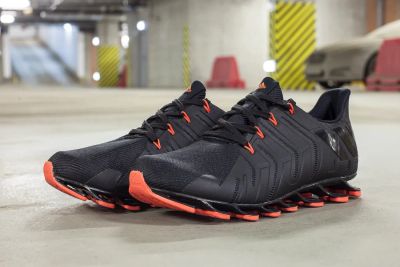 Лот: 10088263. Фото: 1. Adidas Springblade Razor. Кеды, кроссовки, слипоны
