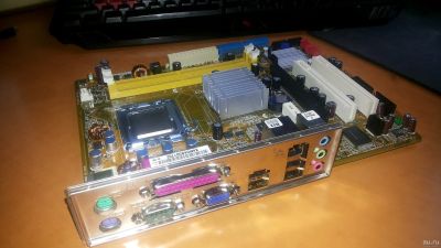 Лот: 13377844. Фото: 1. Материнская плата №12 Asus p5gc-mx... Материнские платы
