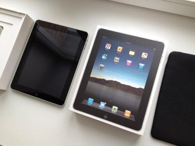 Лот: 3760507. Фото: 1. Apple iPad 1 16Gb Wi-Fi. Планшеты