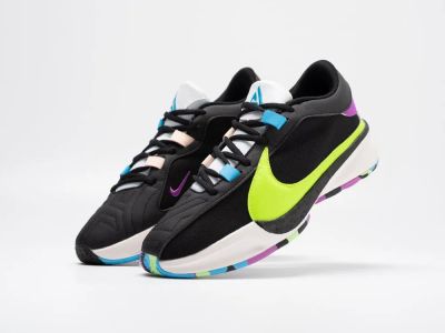 Лот: 24975437. Фото: 1. Кроссовки Nike Zoom Freak 5. Кеды, кроссовки, слипоны
