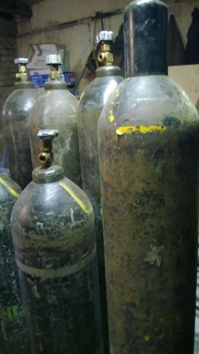 Лот: 4631102. Фото: 1. продам углекислотные баллоны 20... Баллоны, газ в баллонах