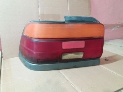 Лот: 19400685. Фото: 1. Фонарь левый toyota corolla ae100. Оптика и освещение