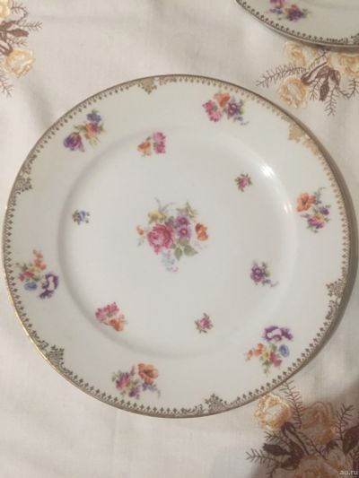 Лот: 16923652. Фото: 1. Коллекционная тарелка, тов Кузнецова... Фарфор, керамика