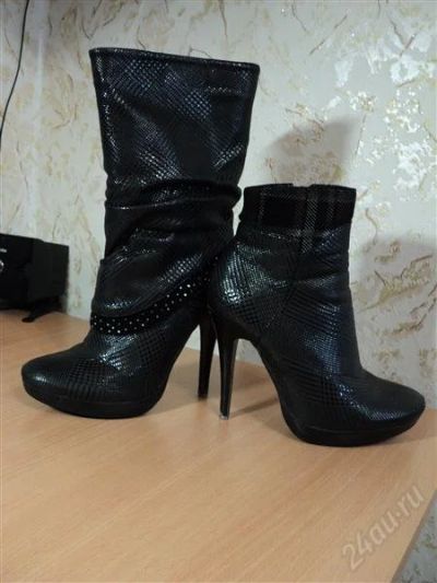 Лот: 2730875. Фото: 1. Сапоги - ботильоны 38 р-р. Ботильоны, полусапожки