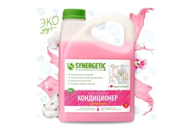 Лот: 23631821. Фото: 1. Кондиционер для белья SYNERGETIC... Бытовая химия