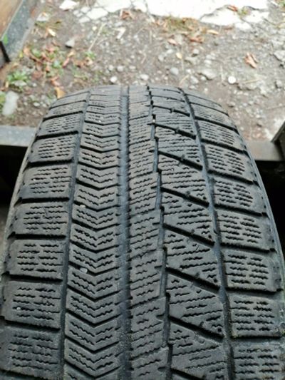 Лот: 14571728. Фото: 1. Шины зимние Bridgestone. Шины