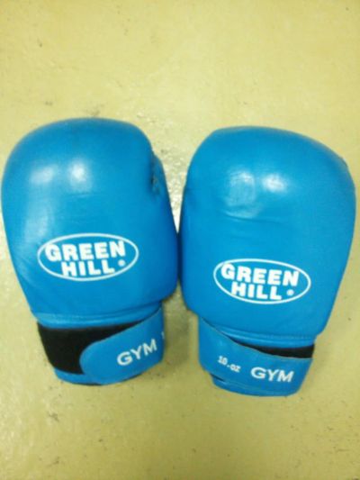 Лот: 11048130. Фото: 1. перчатки GREEN HILL бокс. Одежда для боевых искусств