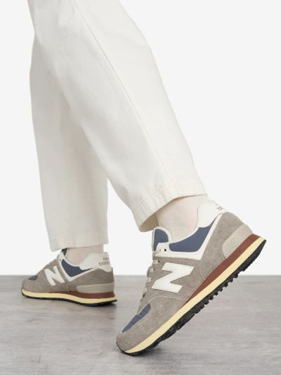 Лот: 25368895. Фото: 1. Кроссовки женские New Balance... Кеды, кроссовки, слипоны