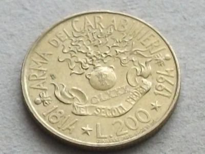Лот: 19833347. Фото: 1. Монета 200 лир Италия 1994 юбилейная... Европа