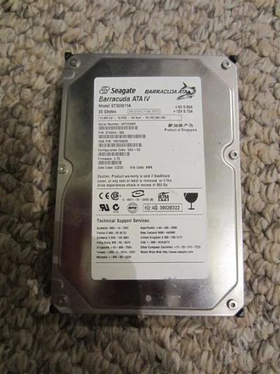 Лот: 2183081. Фото: 1. Жесткий диск SEAGATE "Barracuda... Жёсткие диски (HDD)