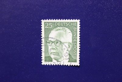 Лот: 8539780. Фото: 1. Почтовая марка №3961 в коллекцию. Марки