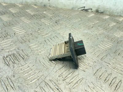 Лот: 25410565. Фото: 1. реостат печки Nissan Almera Classic... Двигатель и элементы двигателя