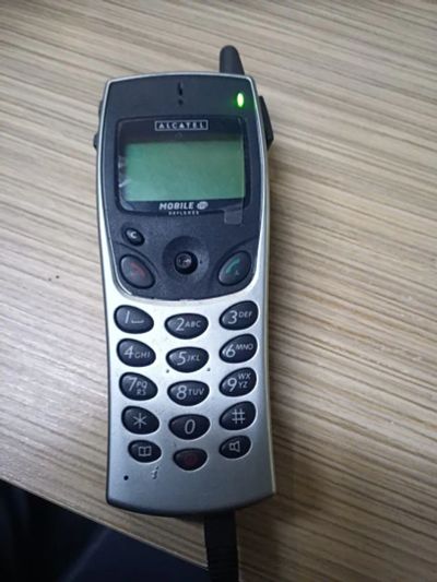 Лот: 19787937. Фото: 1. Alcatel Mobile Reflexes 200. DECT и радиотелефоны