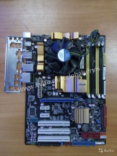 Лот: 10177880. Фото: 1. Шикарная материнская плата ASUS... Материнские платы