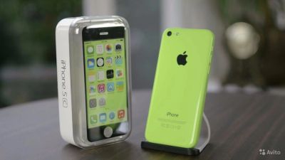 Лот: 6668944. Фото: 1. Iphone 5c Green 8gb. Смартфоны