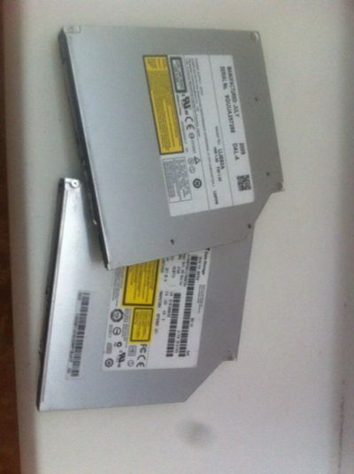 Лот: 9130076. Фото: 1. Привод DVD-RW SATA для ноутбука... Приводы CD, DVD, BR, FDD
