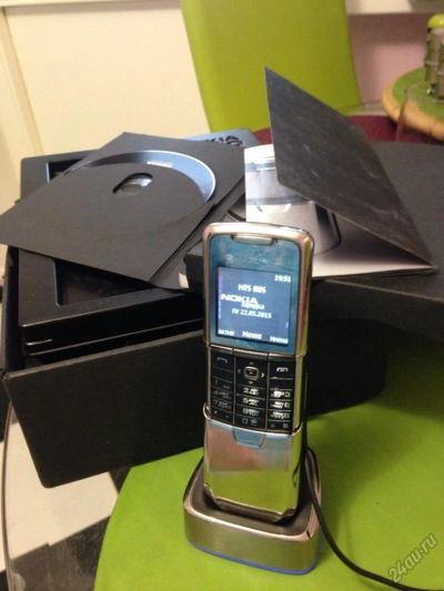 Лот: 5581538. Фото: 1. Nokia 8800 (оригинал). Кнопочные мобильные телефоны
