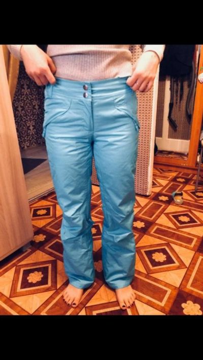 Лот: 10991472. Фото: 1. Тёплые горнолыжные штаны 42-44. Зимняя спортивная одежда