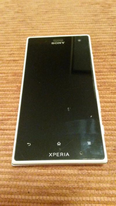 Лот: 4959420. Фото: 1. Смартфон Sony Xperia Acro S. Смартфоны