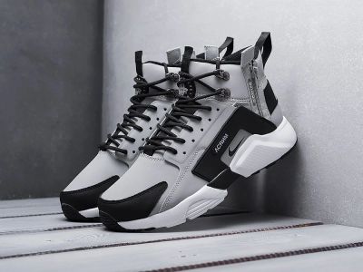 Лот: 17782714. Фото: 1. Кроссовки ACRONYM x Nike Air Huarache... Кеды, кроссовки, слипоны