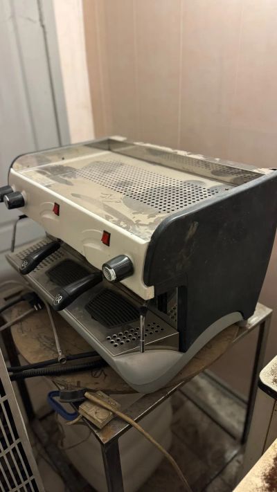 Лот: 21373819. Фото: 1. Кофемашина rancilio epoca 2 группы. Чайники, кофемашины, кулеры