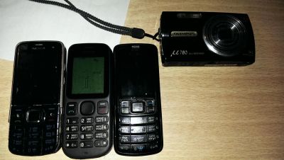 Лот: 3588282. Фото: 1. телефоны одним лотом (нокиа, nokia... Кнопочные мобильные телефоны